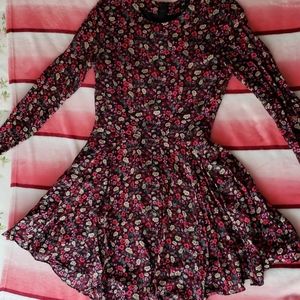 Long sleeve flora dress